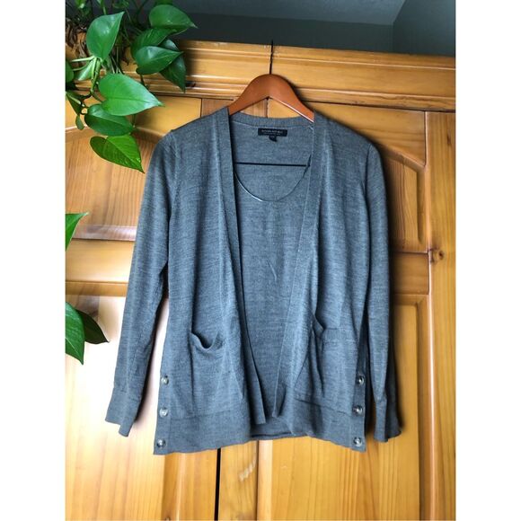 Banana Republic Merino Wool Buttonfront Boyfriend Cardigan-SP - Picture 3 of 12